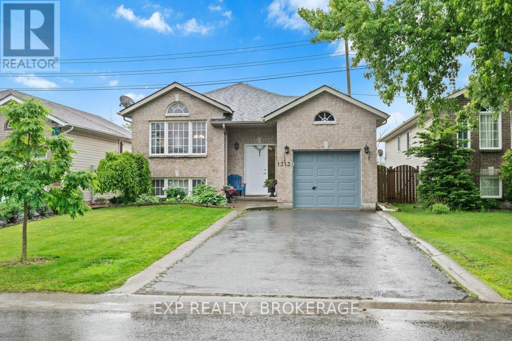 Primary Photo - 1313 Juniper Dr