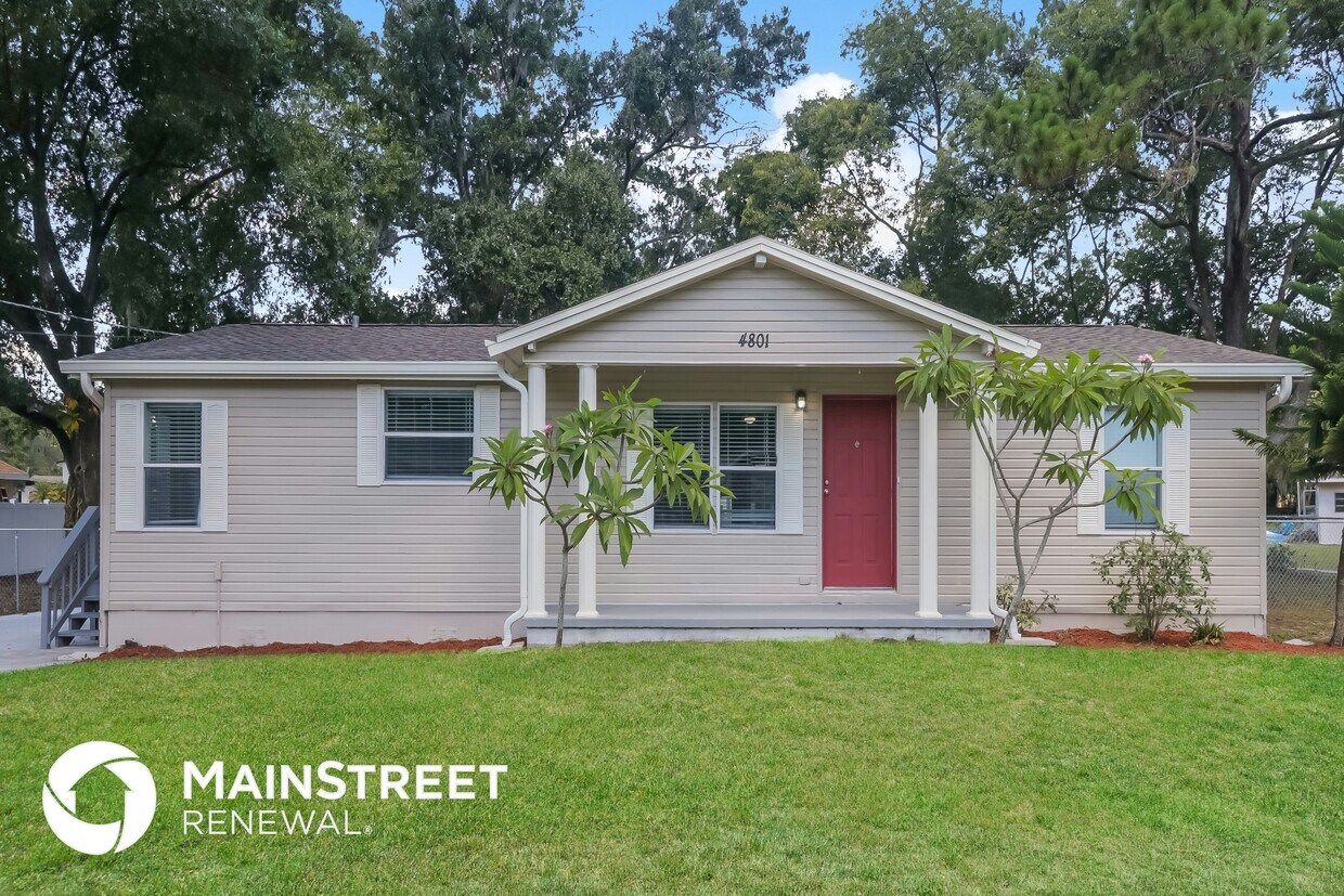 Primary Photo - 4801 King Lake Dr