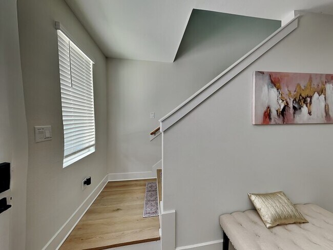 Foto del edificio - 850 Elkhart St