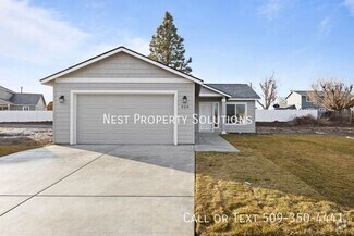 Building Photo - 928 W Pine Dr