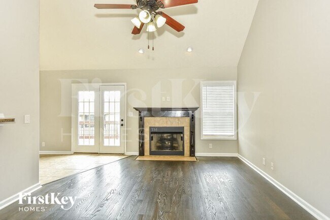 Foto del edificio - 3489 Sikorsky Ln