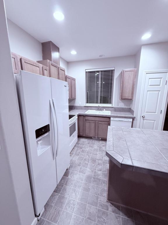 Foto del edificio - 13102 NE 26th St