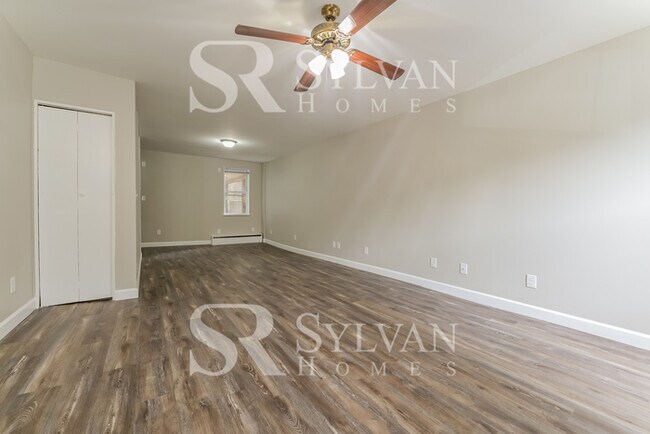 Foto del edificio - You deserve a Higher Quality of Living.