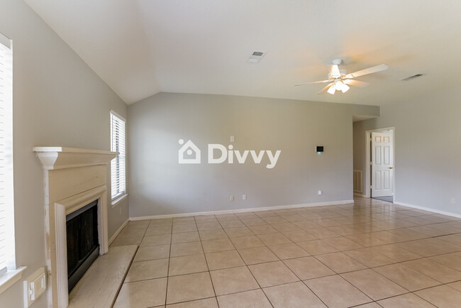 Building Photo - 3015 Quail Run Drive