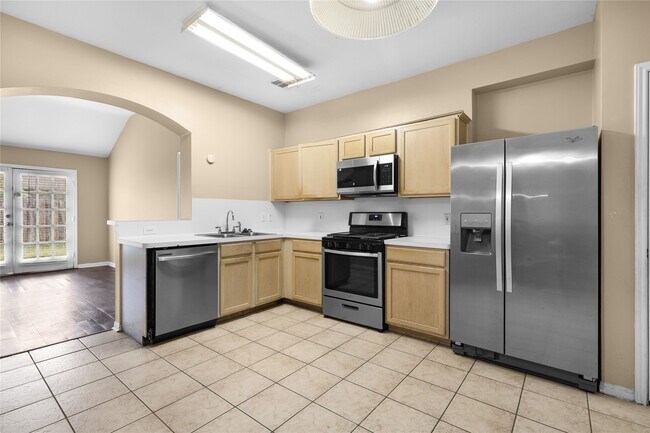 Foto del edificio - 17819 Scenic Oaks Dr