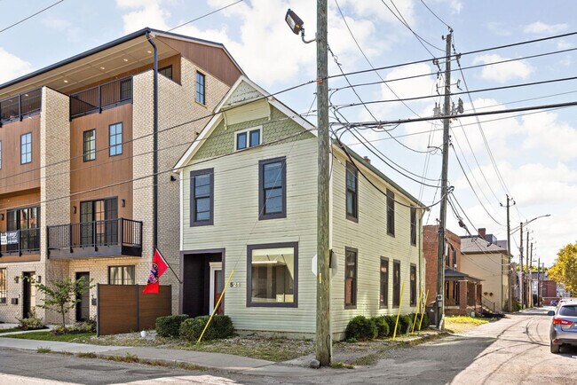 Foto del edificio - 525 E North St