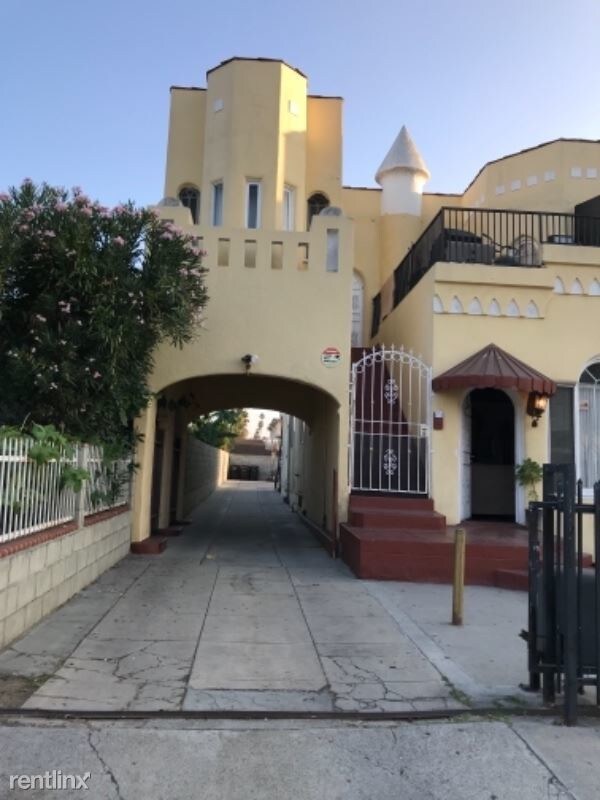 Foto principal - 3 br, 1 bath Apartment - 4542 St. Elmo Dr.