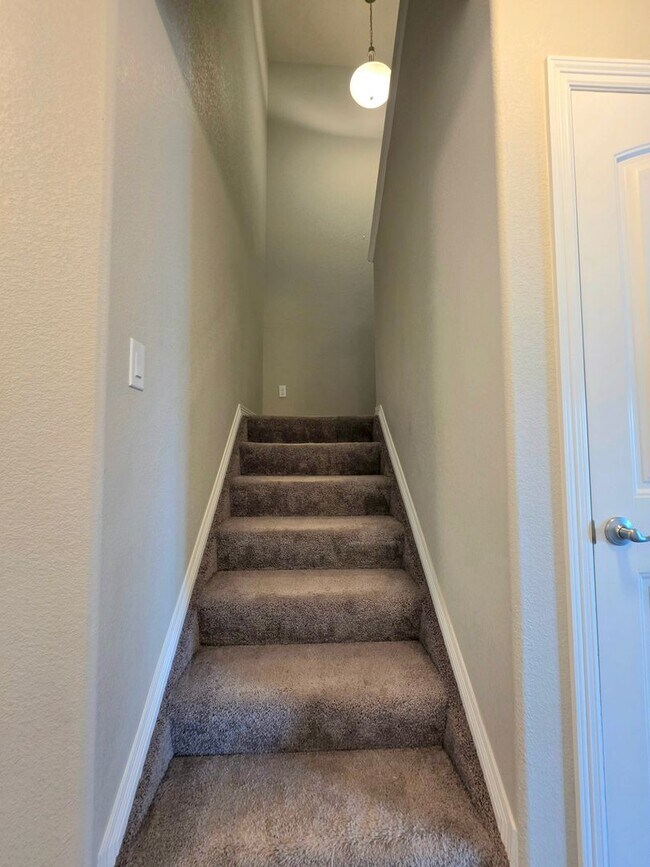 Foto del edificio - Beautiful 4 Bedroom Home in Peyton