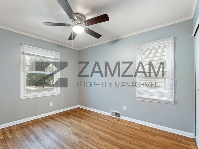 Building Photo - 8085 Stephens Rd