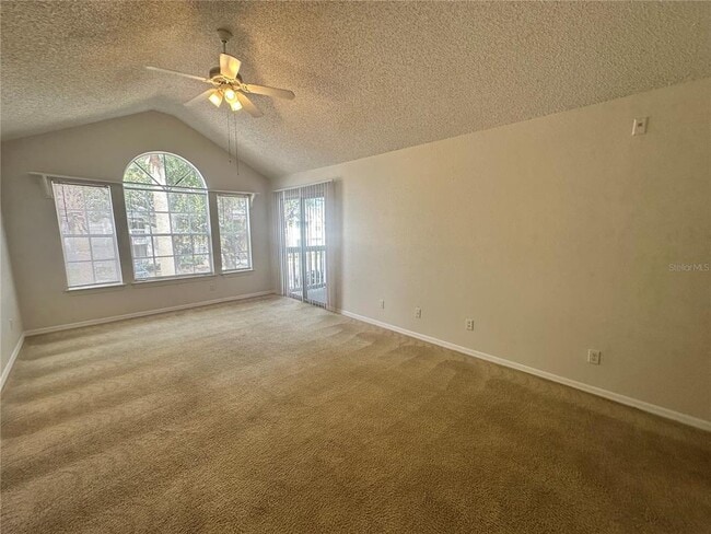 Building Photo - 1049 S Hiawassee Rd