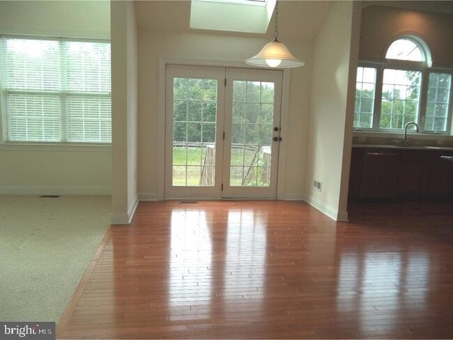 Building Photo - 2804 Hoffs Way