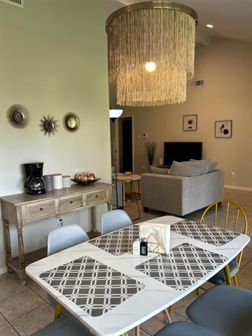 Foto del edificio - 16662 Royal Mile Ln