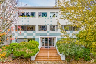 Building Photo - Corona Apartments