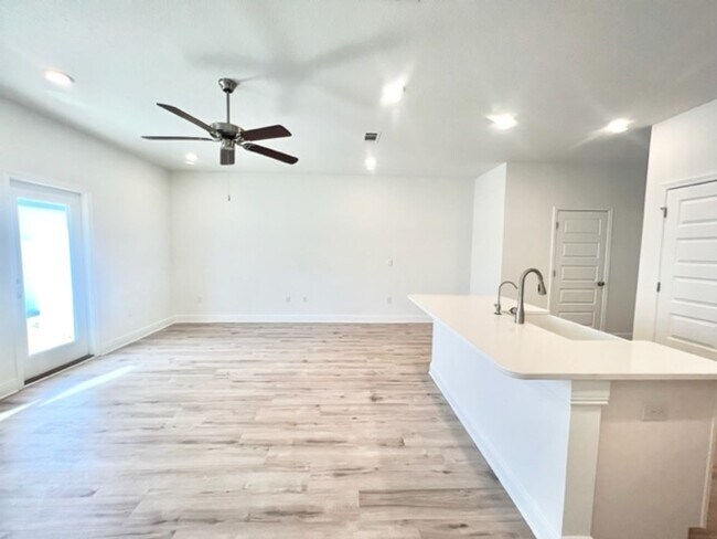 Foto del edificio - 22 Redbird Lp