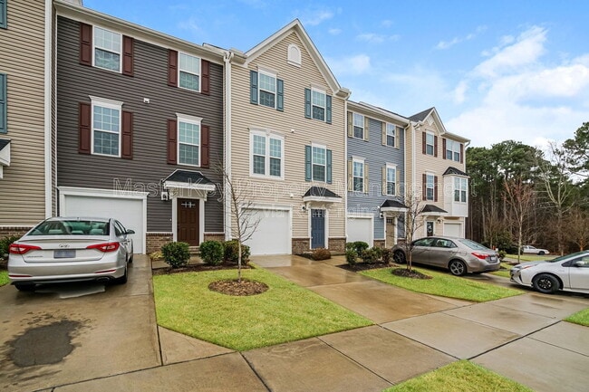 Building Photo - 945 Arnold Place Dr