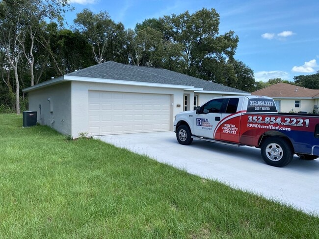 Foto del edificio - Desirable SW Ocala Neighborhood 3/2/2 **Wo...