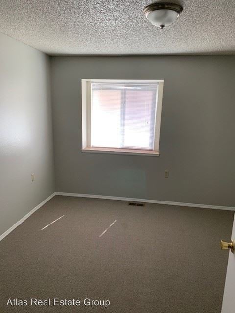 Building Photo - 506 Comanche Village Dr