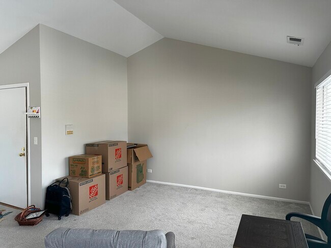 Foto del edificio - 608 Berkley Ct