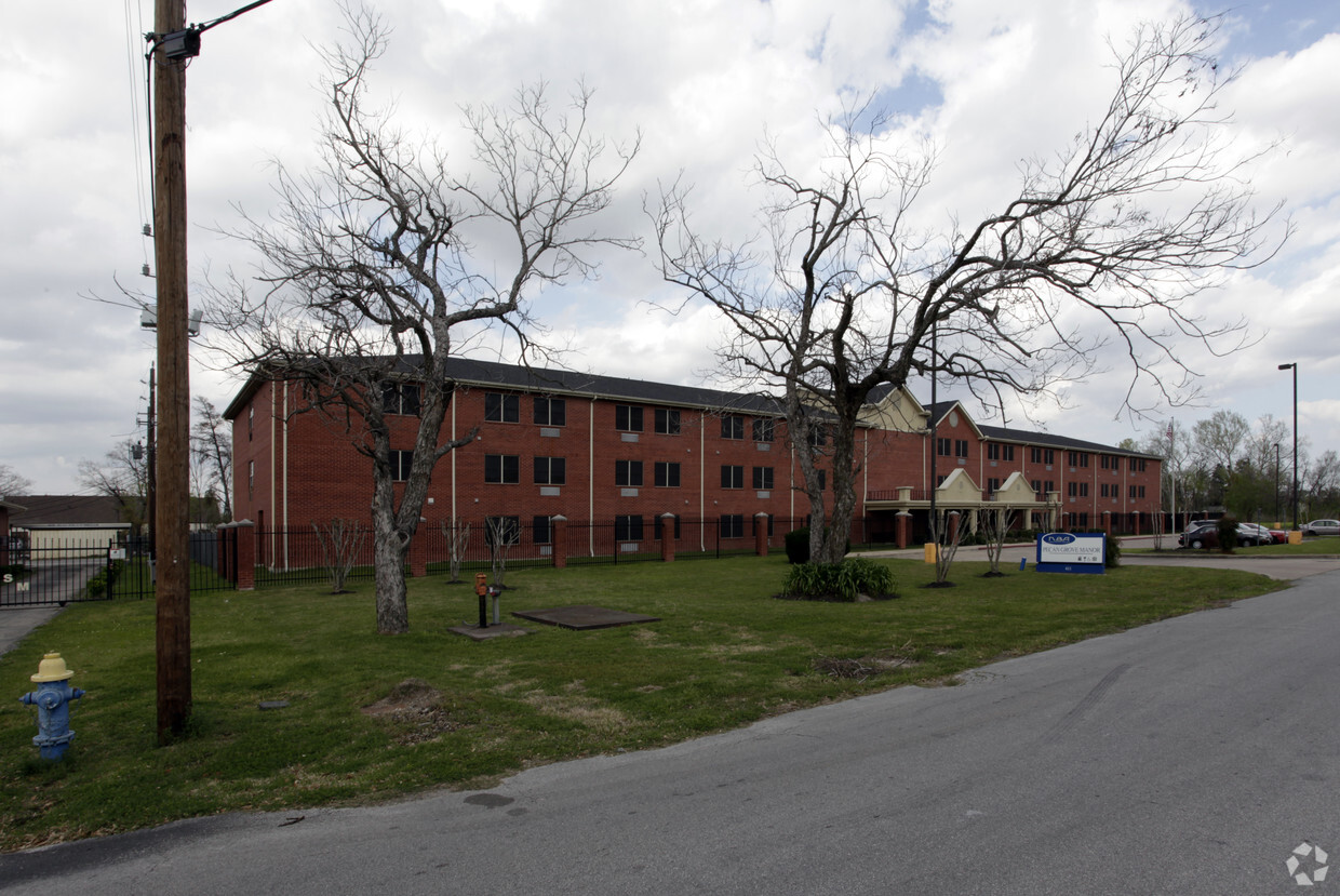 Foto del edificio - Pecan Grove Manor Apartments