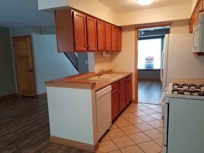 Foto del edificio - 3339 York Ln