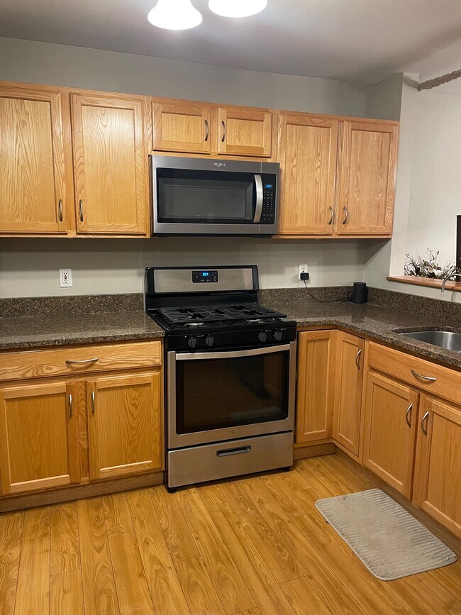 Foto del edificio - 12014 Baneberry Dr