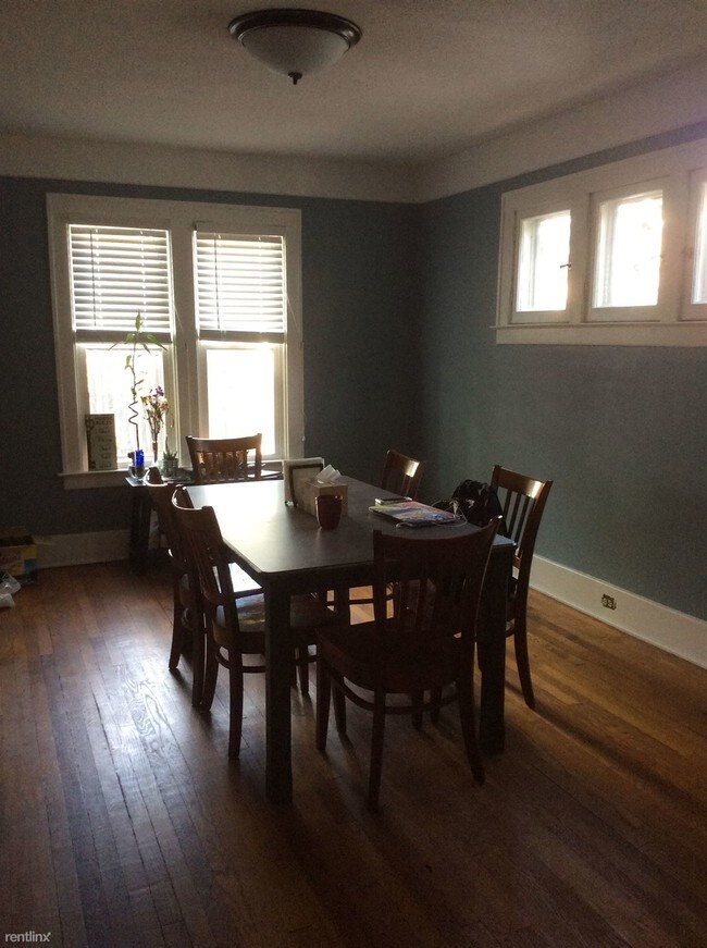 Building Photo - 4 br, 1 bath House - 1205 Cambridge Ct