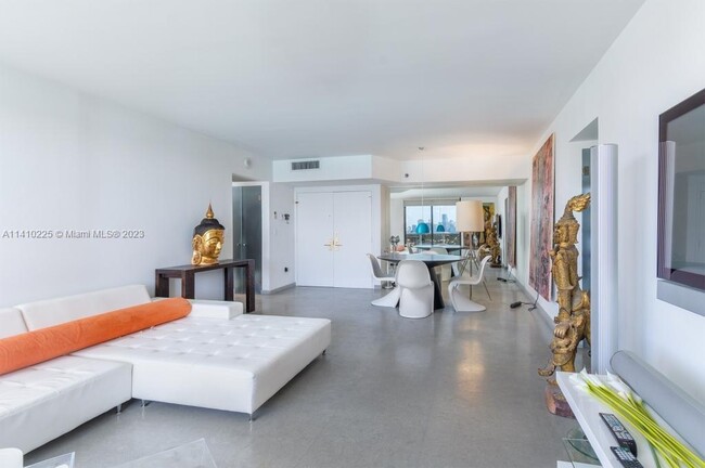 Foto del edificio - 9 Island Ave