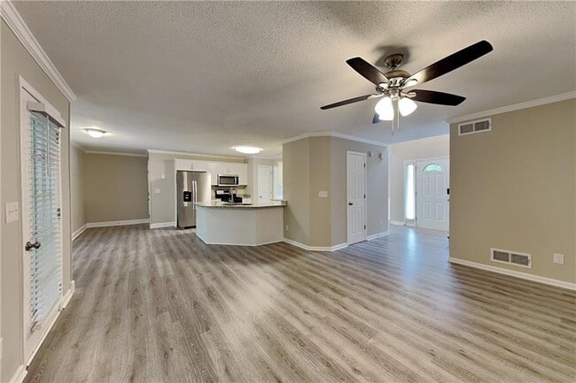Foto del edificio - 224 Camden Trail