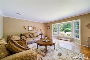 Foto del edificio - 10 Evergreen Ct