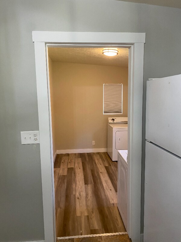Building Photo - 785 S 12th E