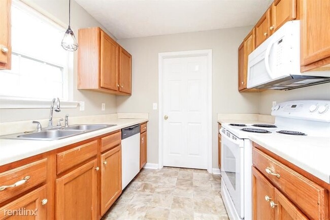 Building Photo - 3 br, 2 bath House - 113 East McGuire Street