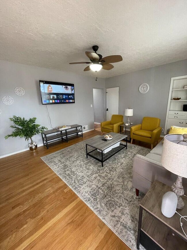 Foto del edificio - Gracey's Nation - Truman Community