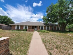 Building Photo - 4901 Tabosa Dr