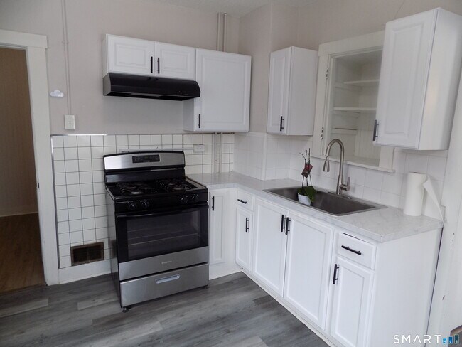 Foto del edificio - 182 West St