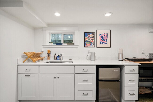 Foto del edificio - 957 NW 64th St