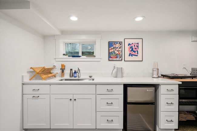 Foto del edificio - 957 NW 64th St