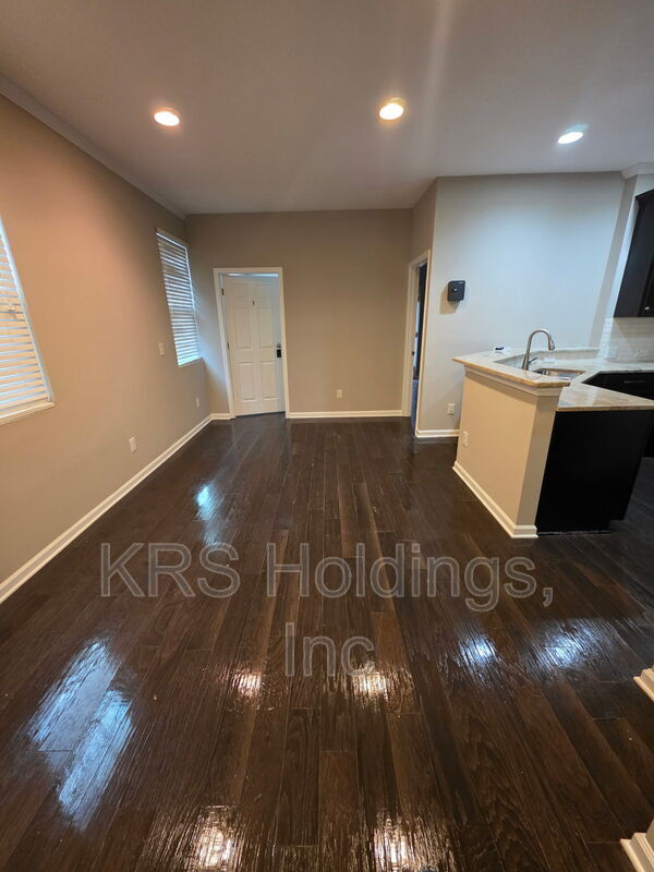 Foto del edificio - 540 Libson St