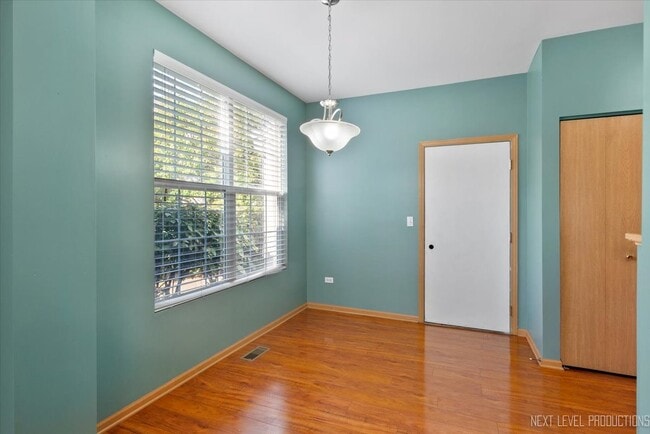 Foto del edificio - 611 Waterview Ct