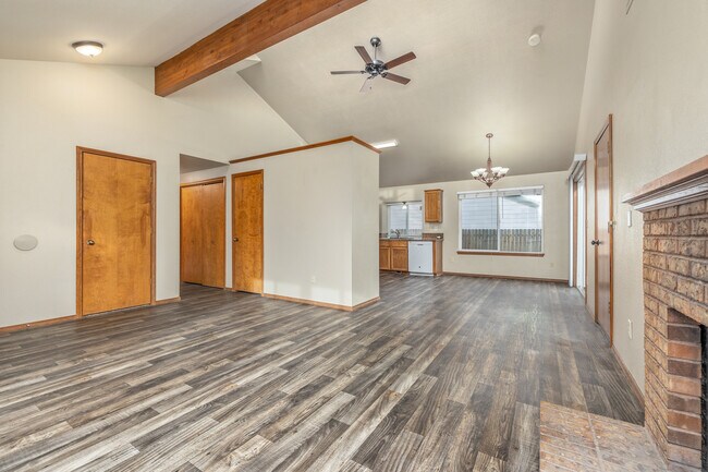 Foto del edificio - 5828 W Filly St