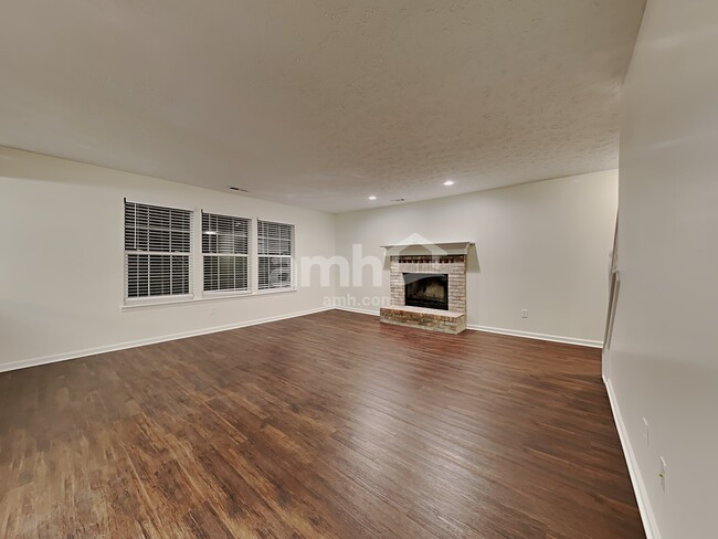 Building Photo - 10498 Northern Dancer Drive