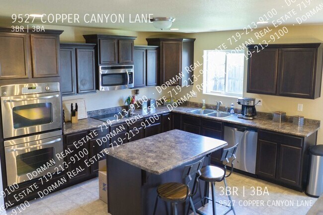 Foto del edificio - 9527 Copper Canyon Ln