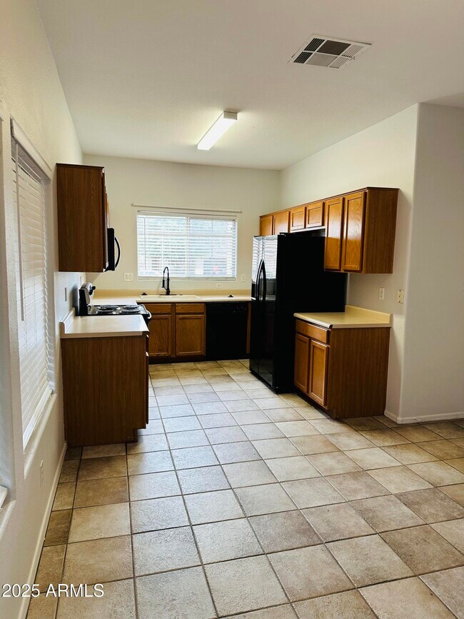 Foto del edificio - 9426 W Monroe St