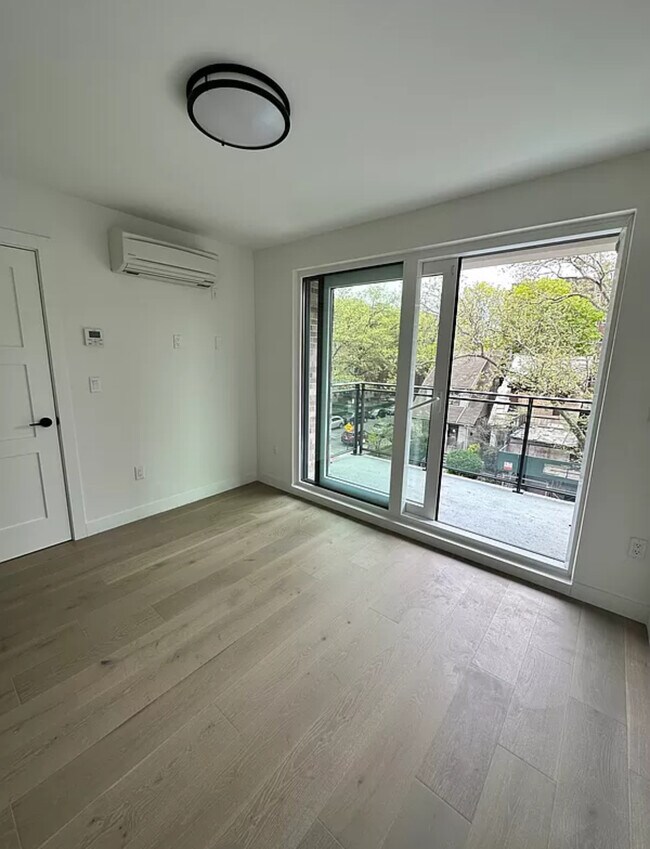 Foto del edificio - 623 Avenue H