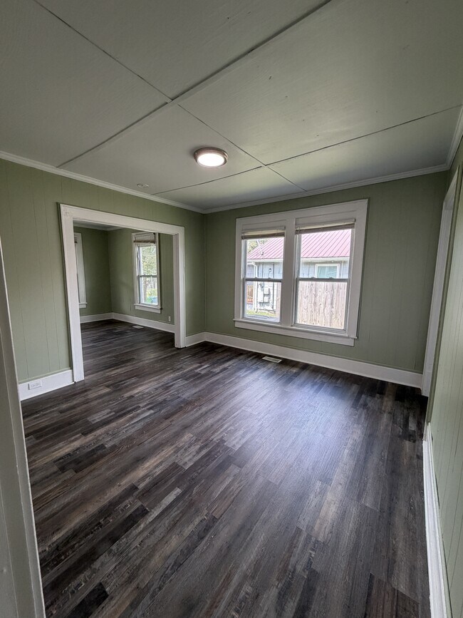 Foto del edificio - 714 Henderson Ave
