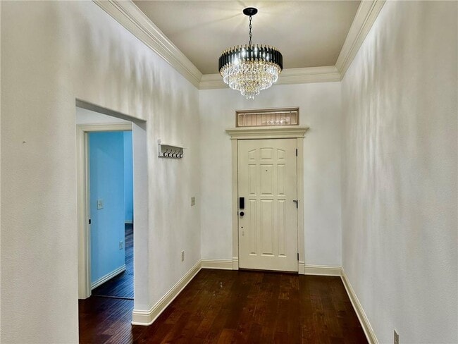 Building Photo - 5811 S 67th St