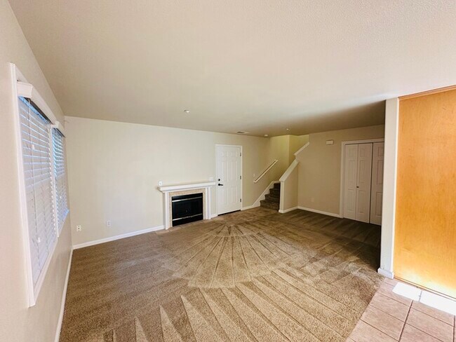 Foto del edificio - Townhome