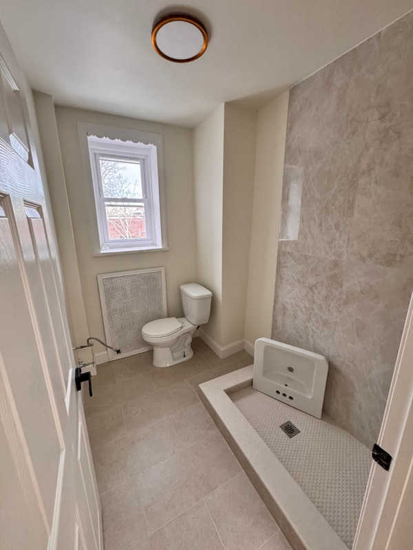 Building Photo - 21 E Mt Pleasant Ave