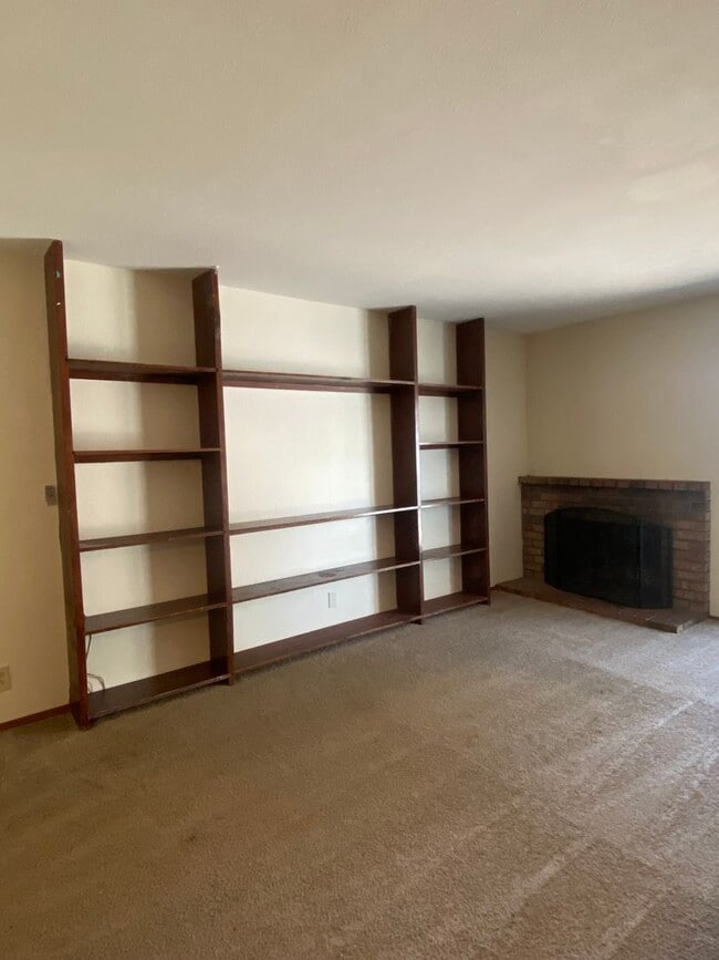 Foto del edificio - 1489 St James Pky