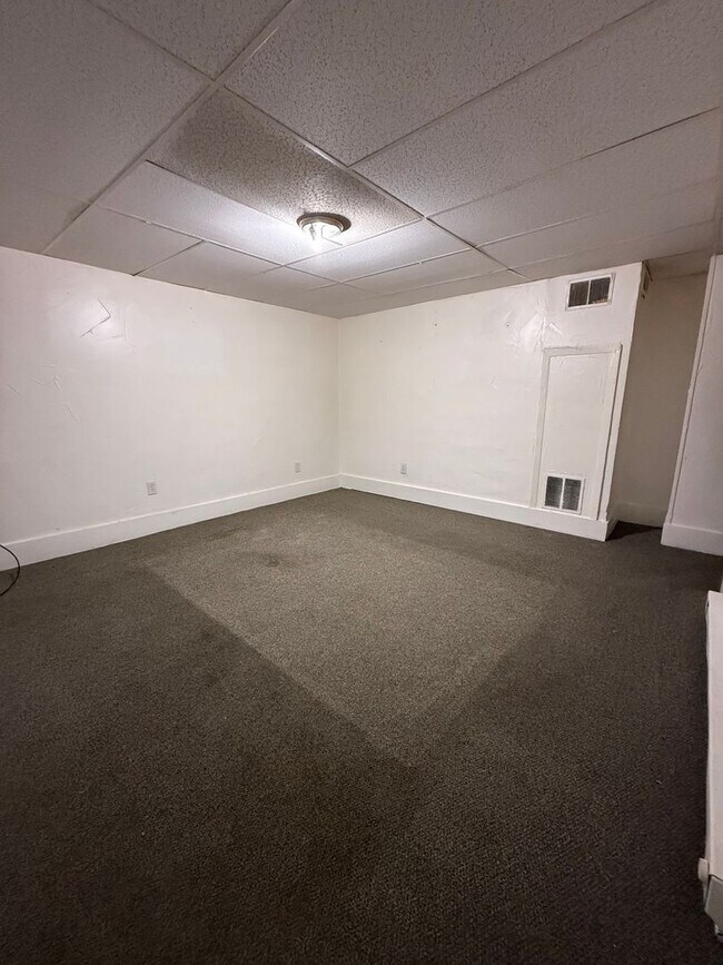 Foto del edificio - 123 W Walnut St