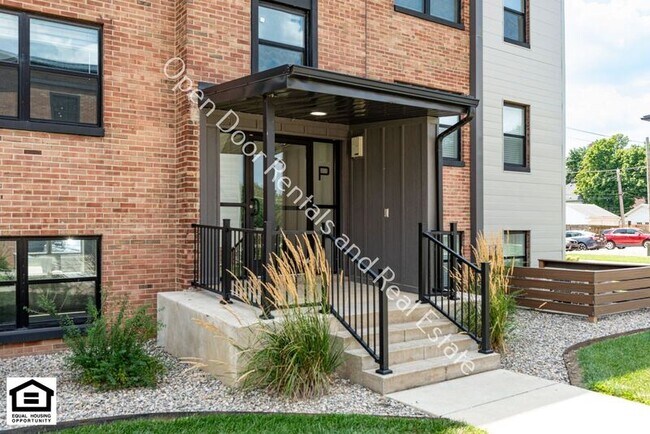 Building Photo - 1823 Griswold Dr
